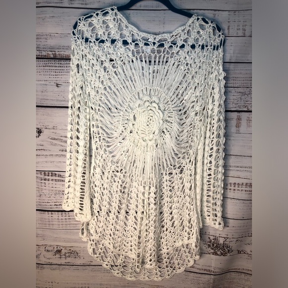 VENUS White Crochet Swim Coverup NWOT size S/M ☀️🔥☀️ - Picture 12 of 14
